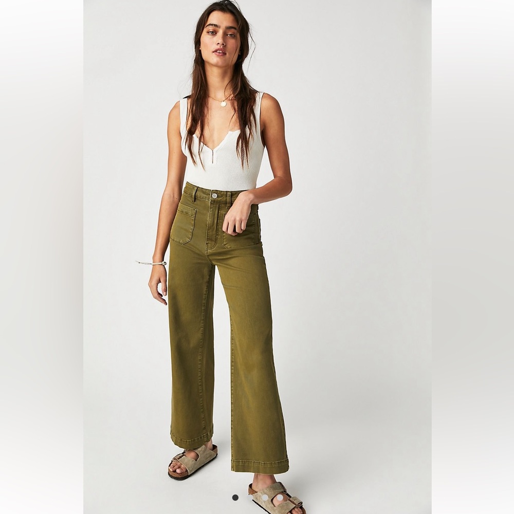 Rolla’s Sailor Jeans Army Green • 28
